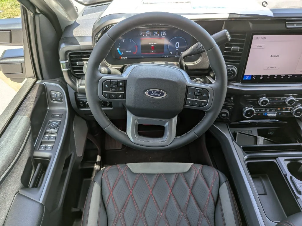 New 2026 Star White Metallic Tri-Coat Ford F-250® Lariat® image 19