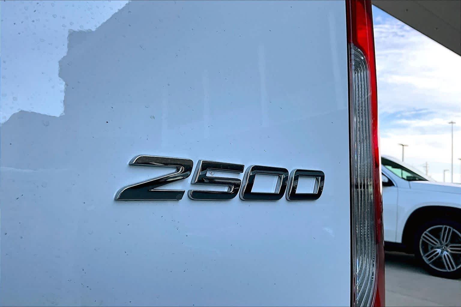 New 2026 Arctic+White Mercedes-Benz  image 15