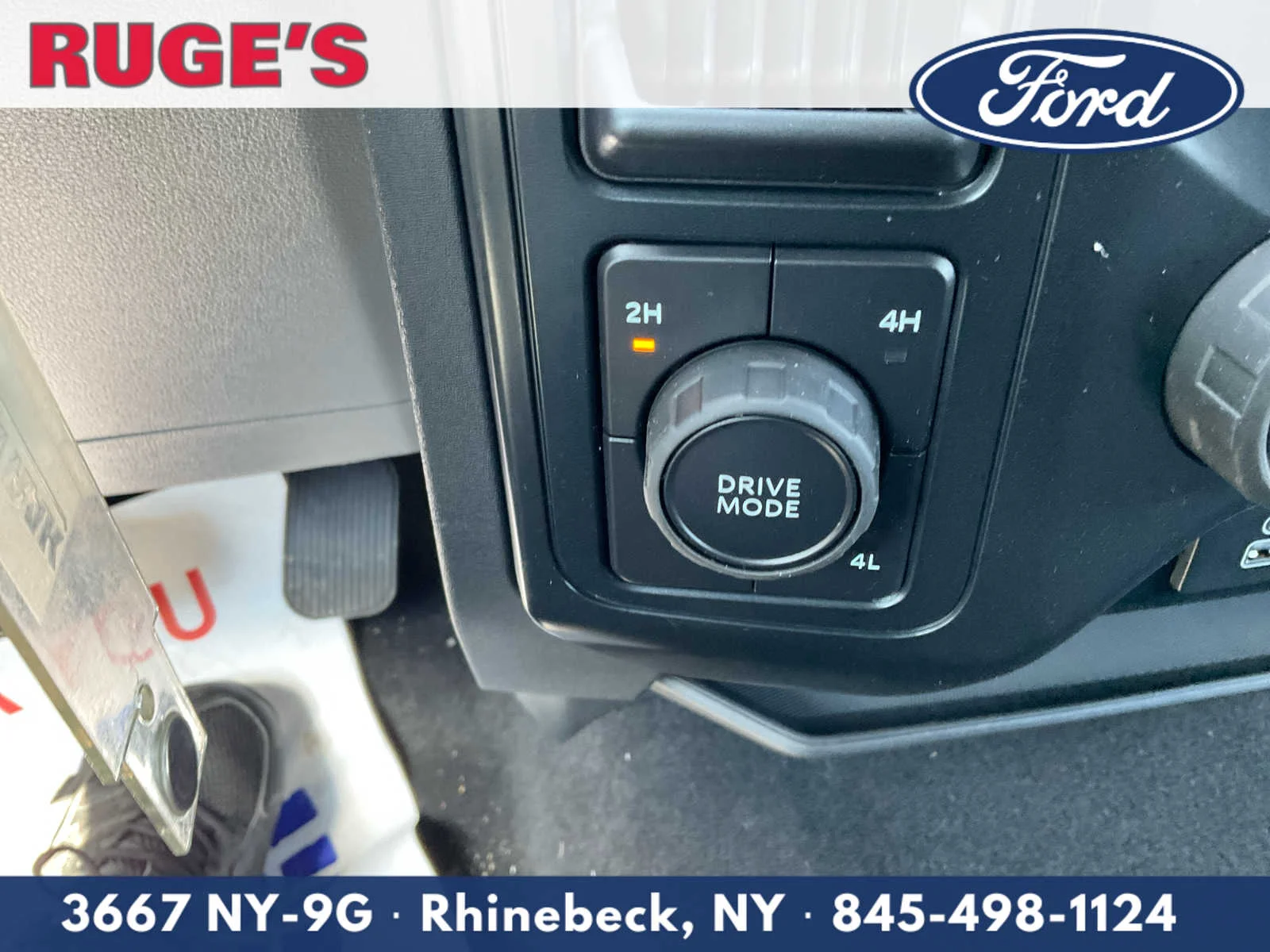 New 2026 Carbonized Gray Metallic Ford XLT image 22
