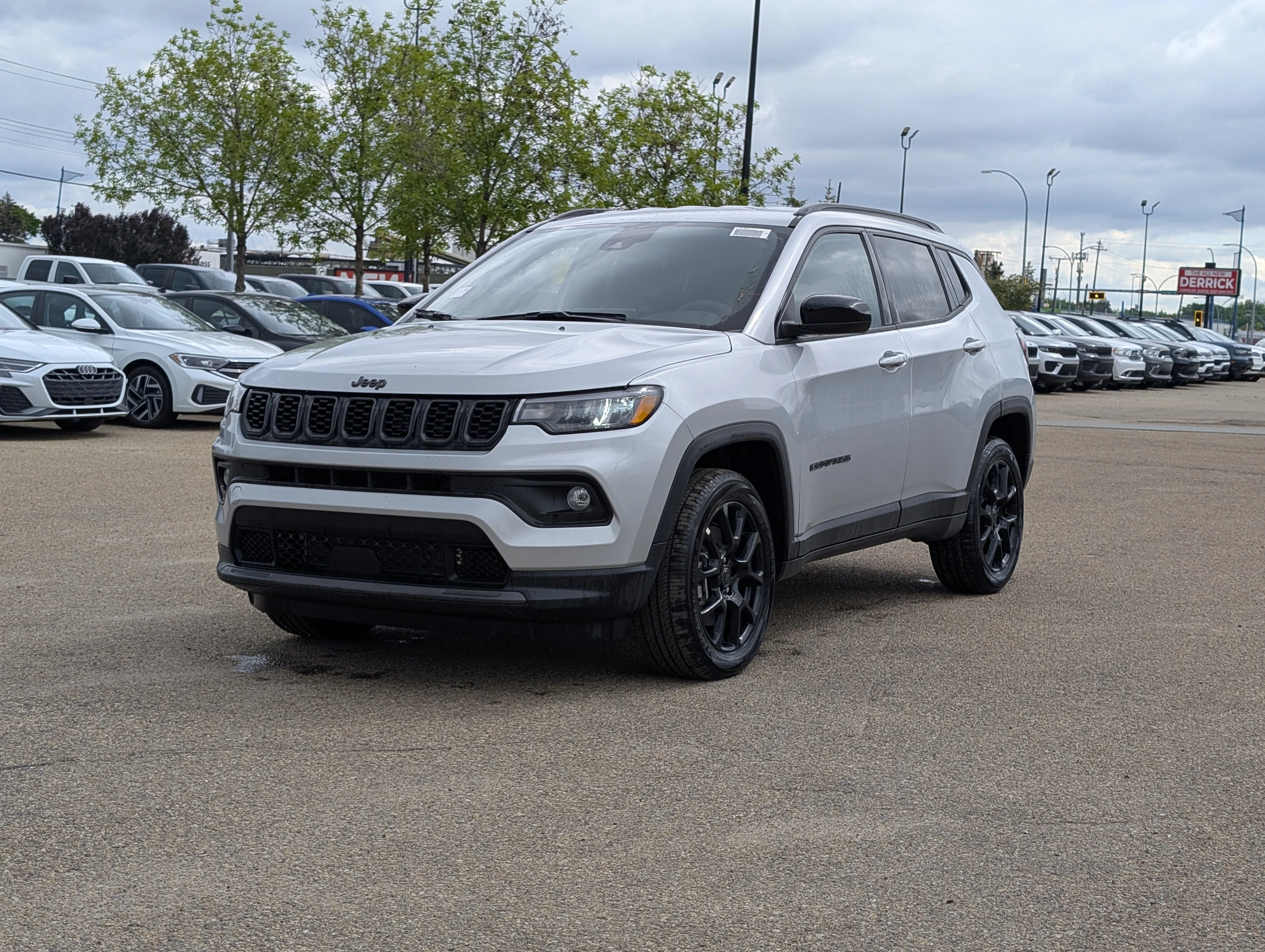 New 2026 Silver Zynith Metallic Jeep North image 2