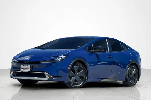 2025 Toyota Prius Plug-In Hybrid SE