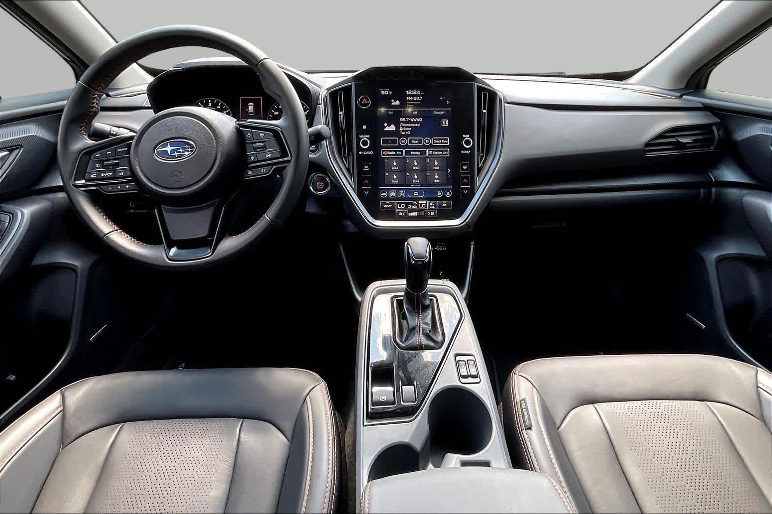 Used 2025 Magnetite Gray Metallic Subaru Limited image 16