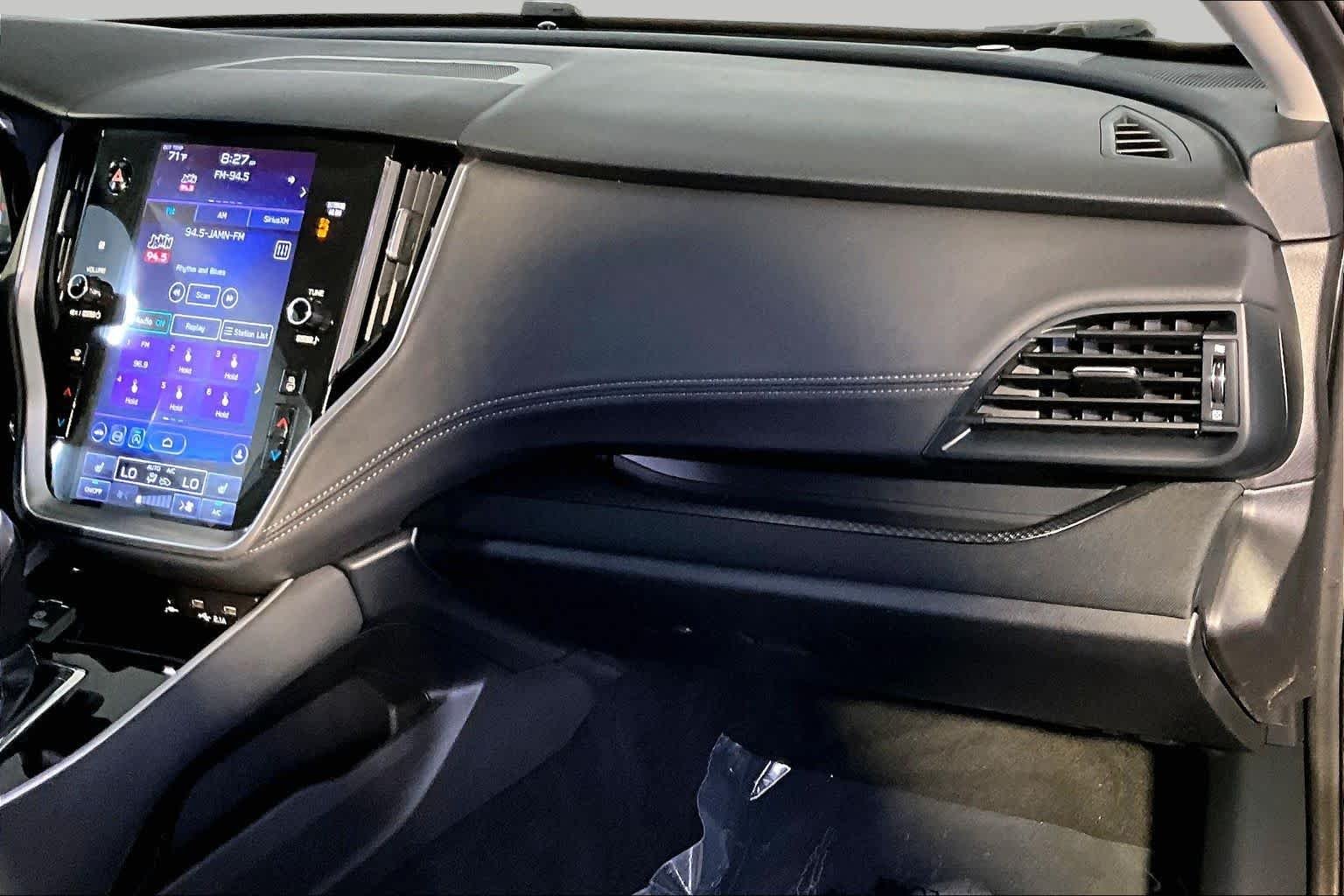 Used 2022 Autumn Green Metallic Subaru Premium image 19