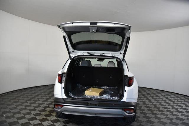 New 2026 White Hyundai SEL Plus AWD image 62
