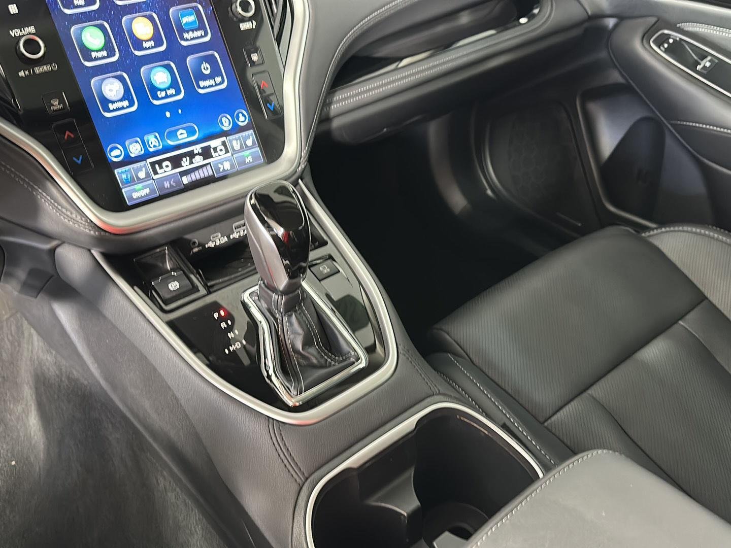 Used 2024 Ice Silver Metallic Subaru Touring XT image 24