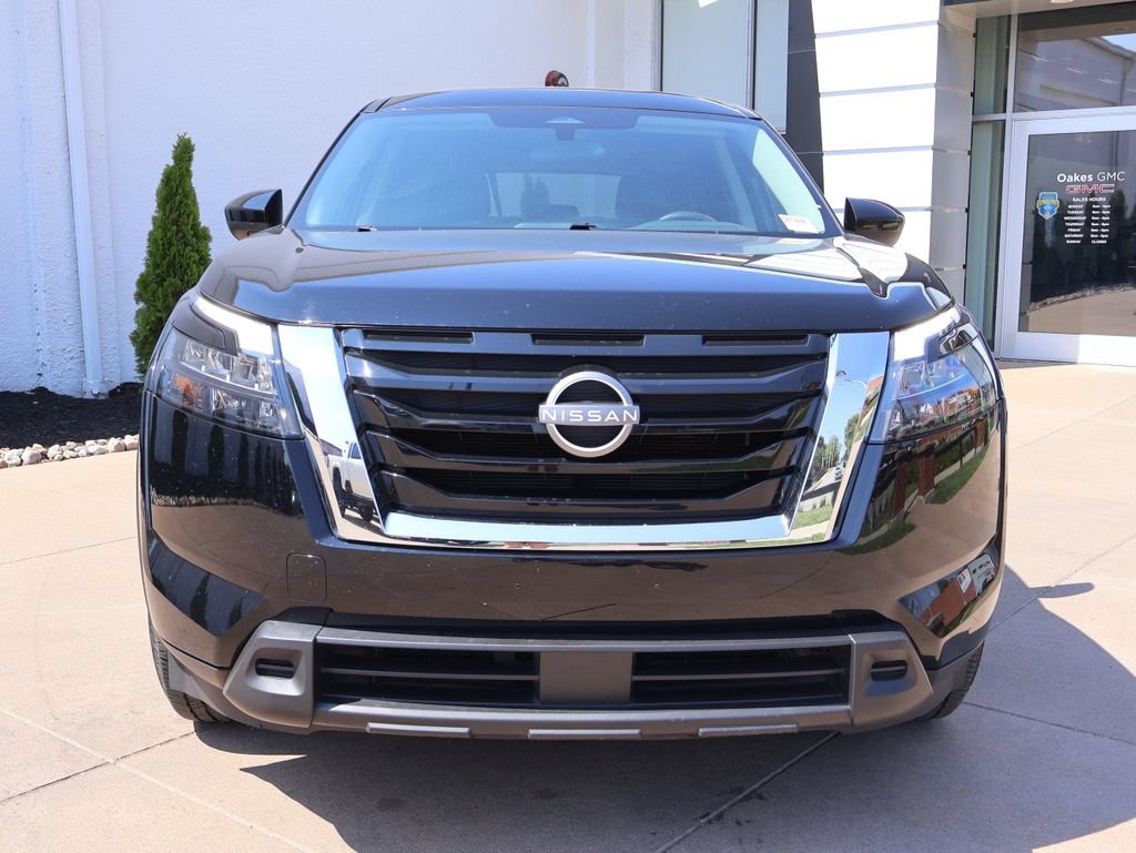 Used 2023 Nissan Pathfinder S with VIN 5N1DR3AA4PC226692 for sale in Kansas City