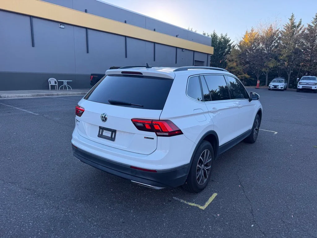 Used 2020 White Volkswagen 2.0T SE image 8