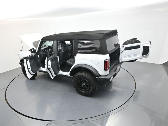 New 2026 Oxford White Ford Badlands® image 58