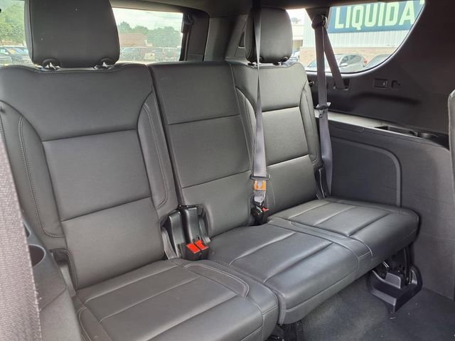 Used 2023 Summit White Chevrolet Z71 image 17