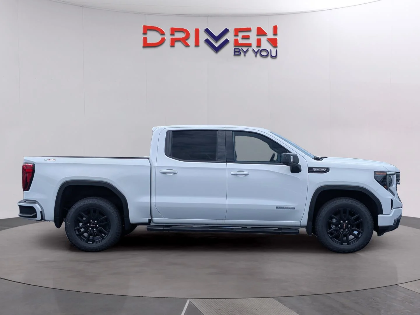 New 2026 Summit White GMC Elevation image 6