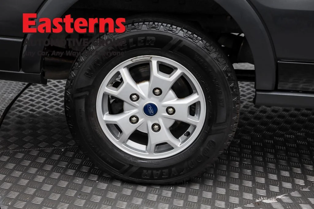 Used 2015 Black Ford Base image 27