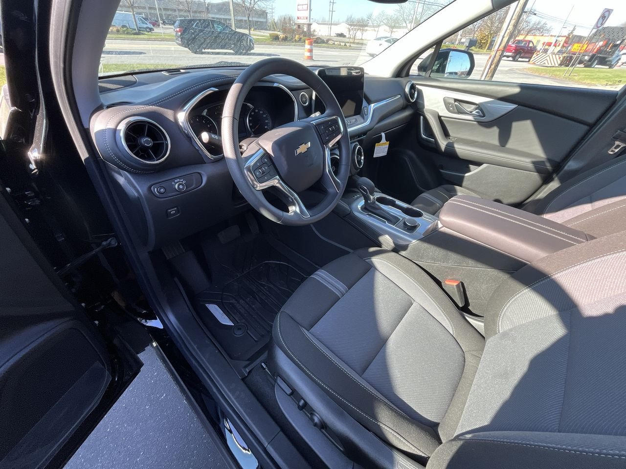 2025 Chevrolet Blazer 2LT - Photo 58