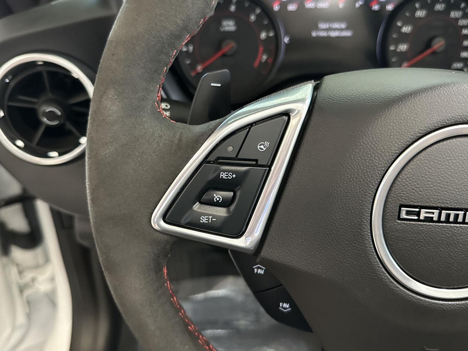 2022 Chevrolet Camaro ZL1 - Photo 29