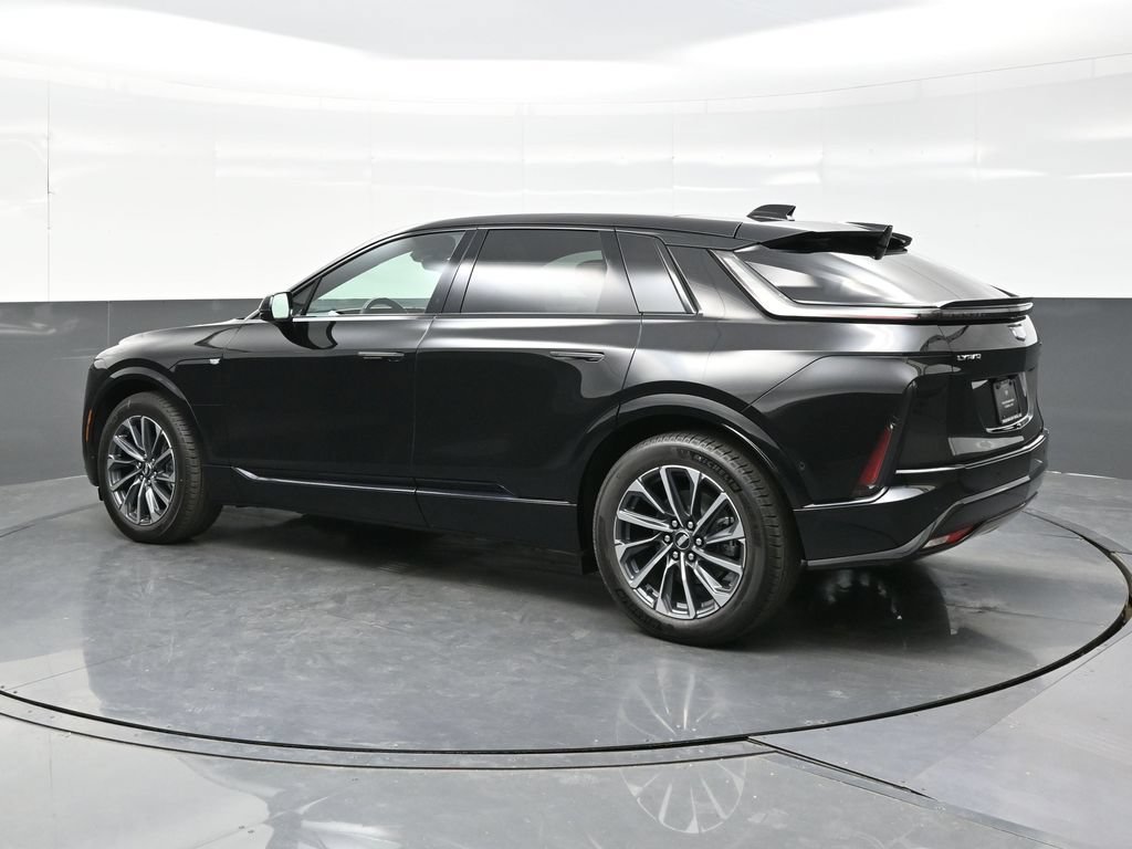 2027 Cadillac LYRIQ Premium Sport - Photo 4