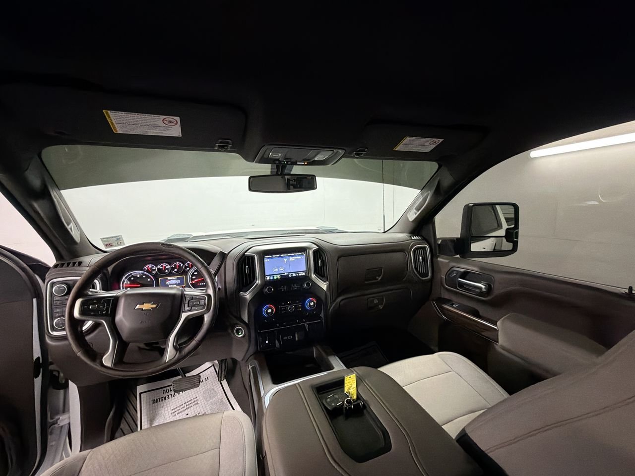 Used 2022 Summit White Chevrolet LT image 19