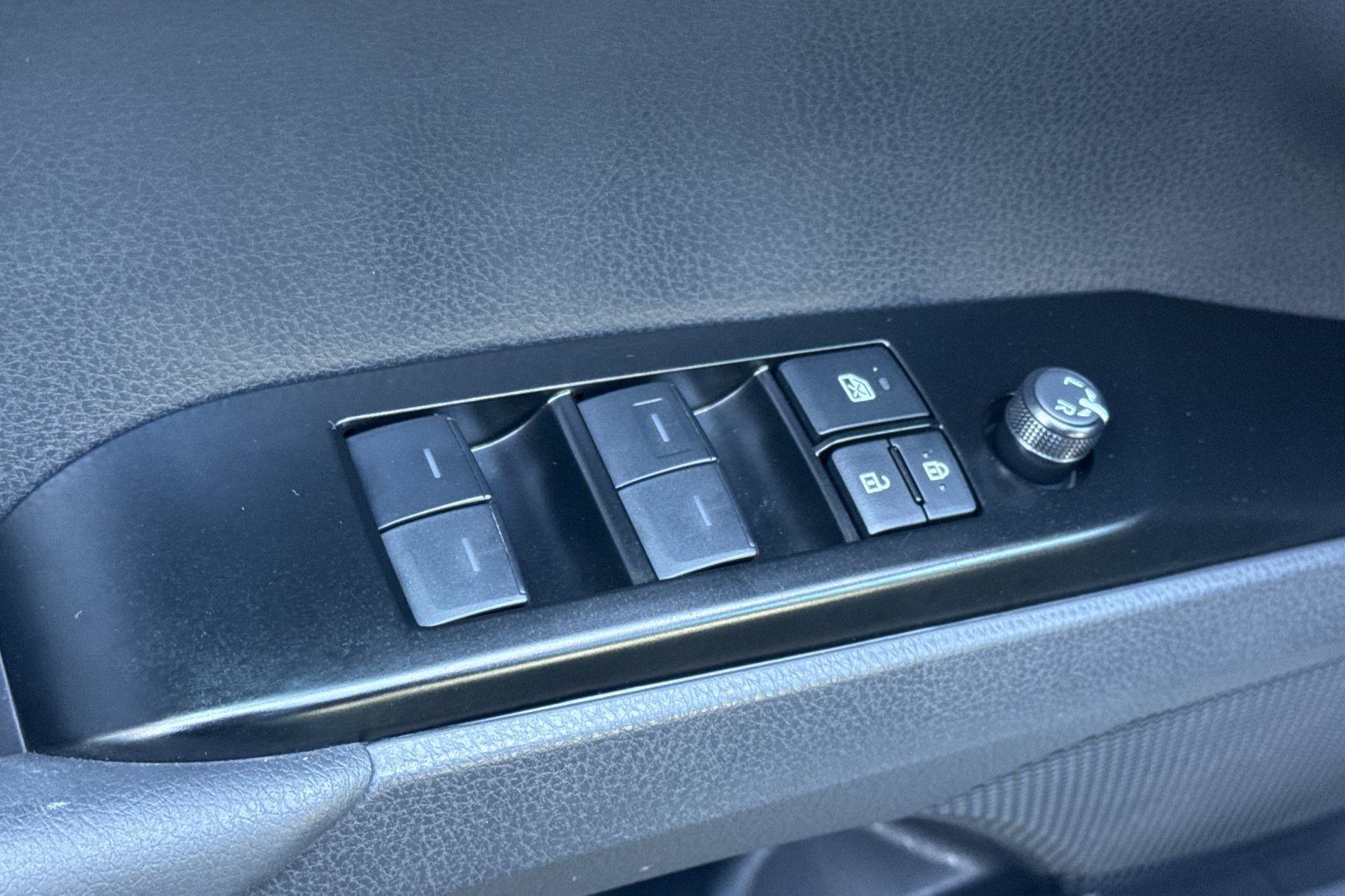 Certified Used 2026  Toyota SE image 15
