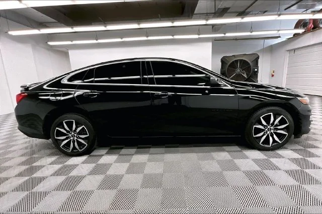 Used 2024 Mosaic Black Metallic Chevrolet RS image 14