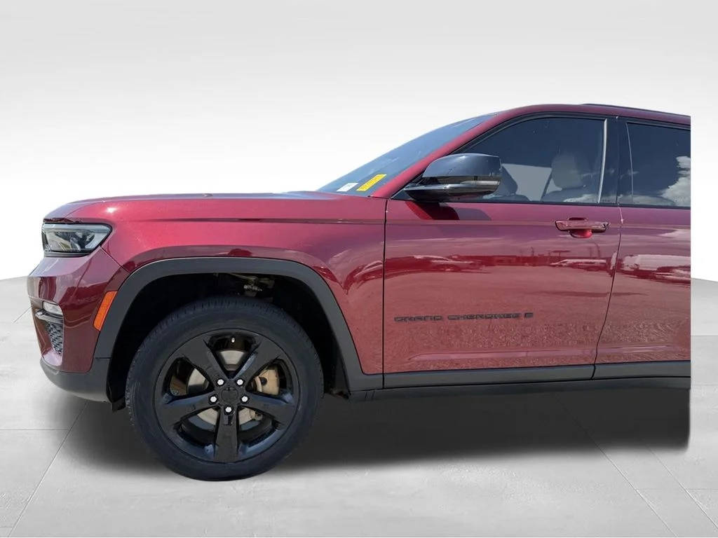 Used 2023 Red Jeep Limited image 24