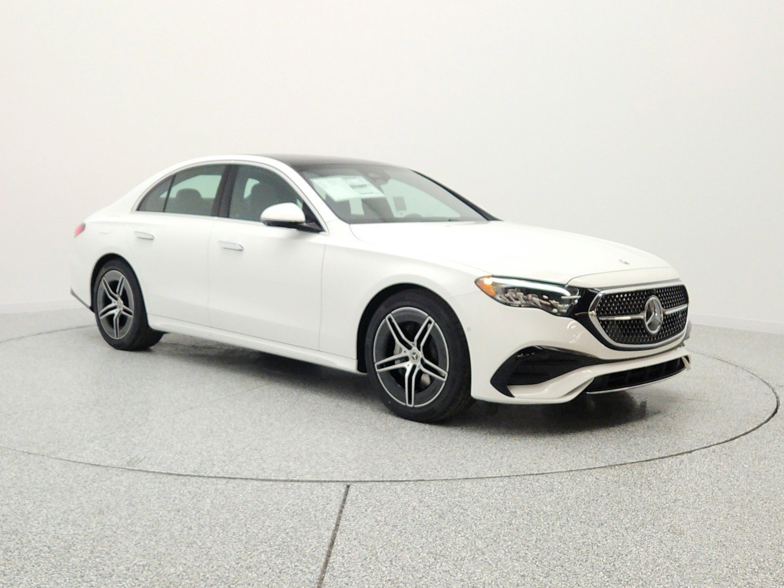 New 2026 Polar White Mercedes-Benz E 350 RWD Sedan image 32
