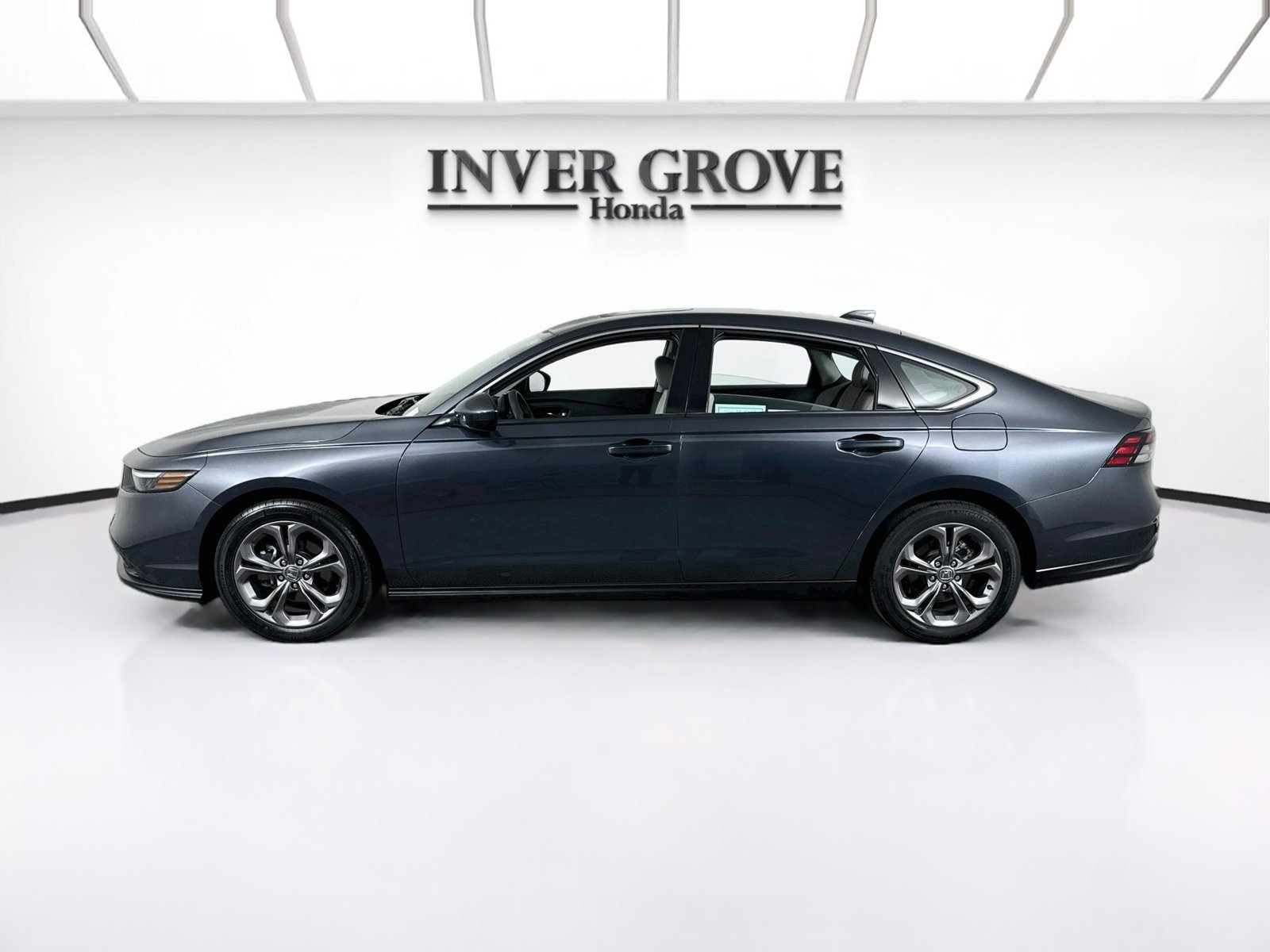 2024 Honda Accord EX - Photo 8