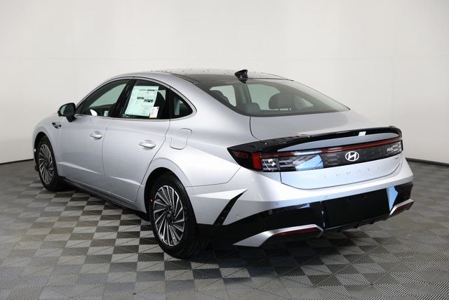 2025 Hyundai Sonata Hybrid Limited - Photo 32