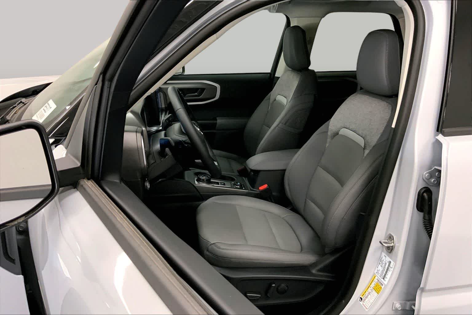 New 2026 Space White Metallic Ford Badlands® image 8