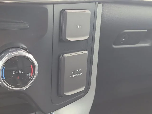 Used 2023 Black Ford Lariat image 26