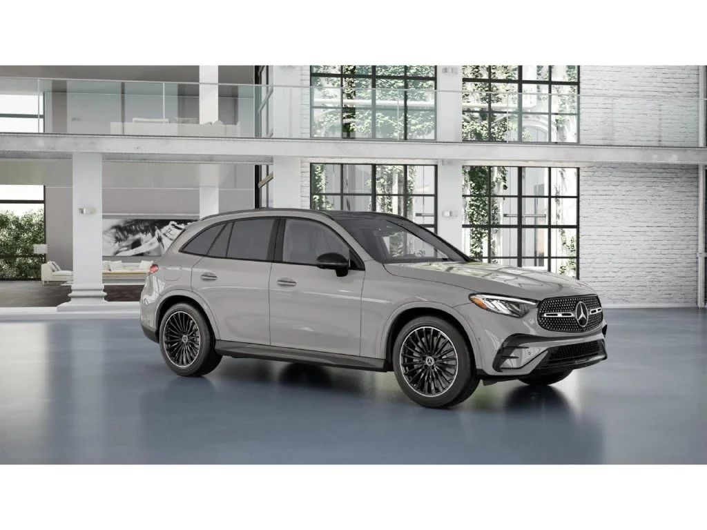 New 2027 White Mercedes-Benz GLC 300 image 12