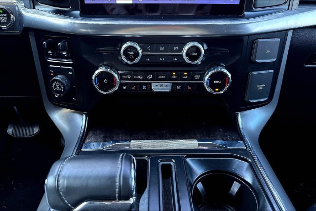 Used 2023 Silver Ford Lariat image 17