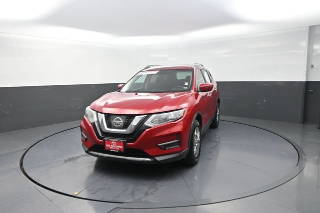 Used 2017 Red Nissan SV image 33