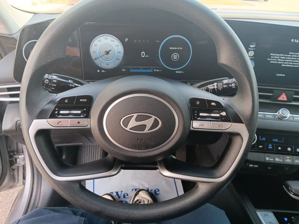 Used 2024 Fluid Metal Hyundai SEL image 16