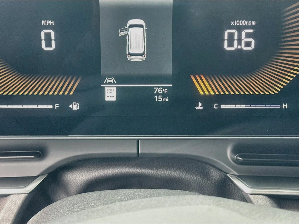 New 2027 Ivory Silver Kia EX image 12