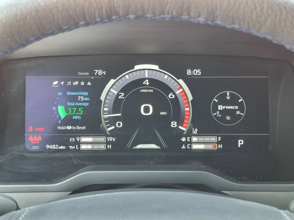 Used 2026  Toyota Platinum image 15