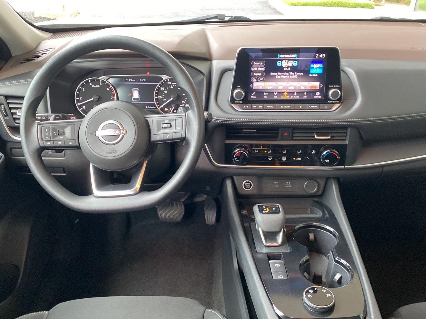 Certified Used 2023 Glacier White Nissan S image 16