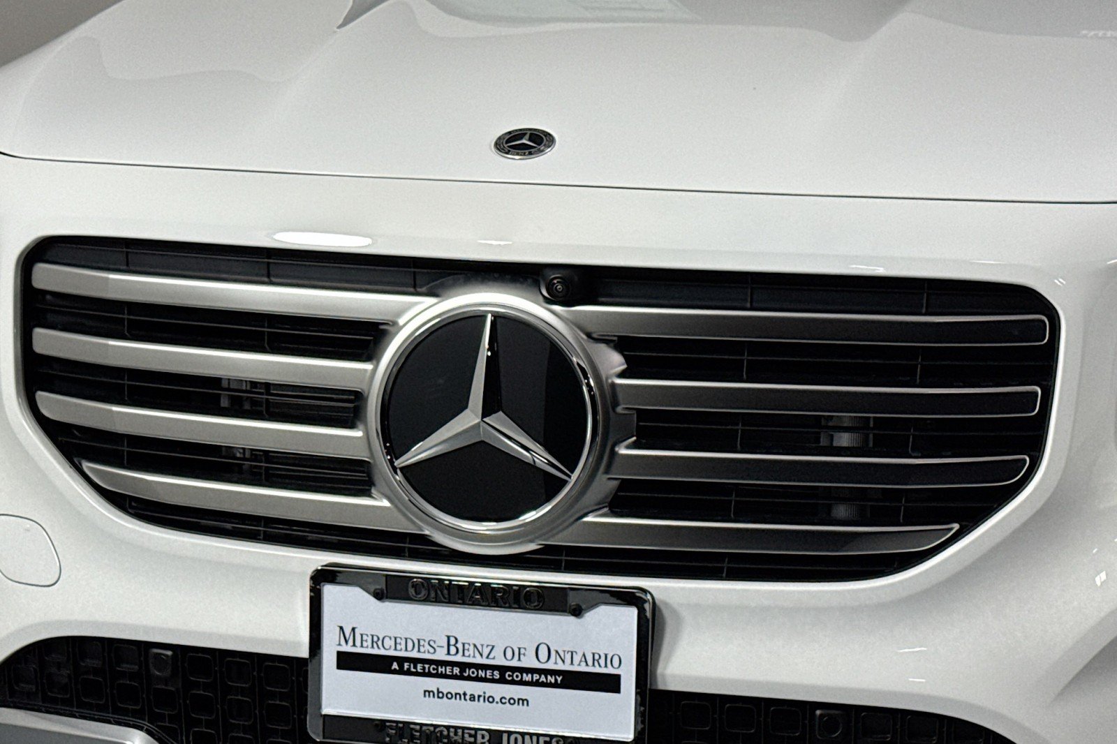 New 2026 Polar White Mercedes-Benz GLB 250 SUV image 12