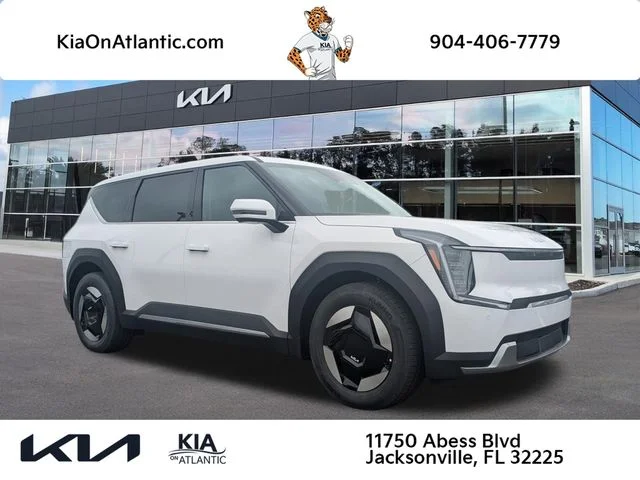 2026 Kia EV9 Light L/R's photo