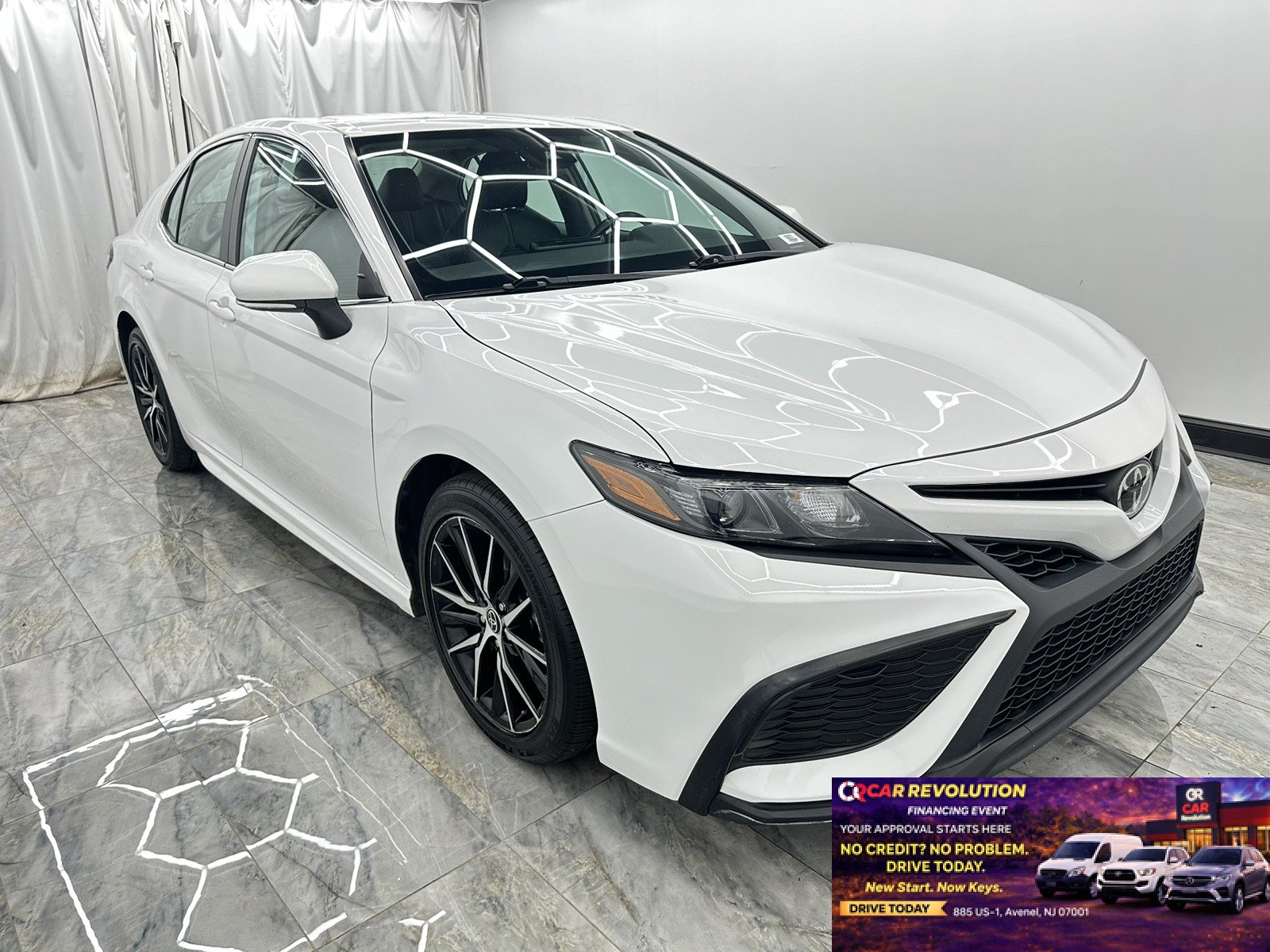 2022 Toyota Camry SE