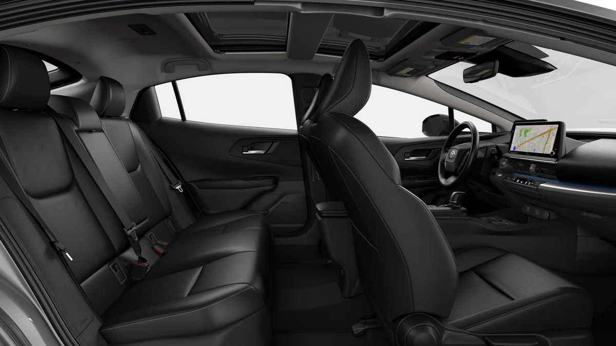 New 2027 Wind Chill Pearl Toyota XLE image 57