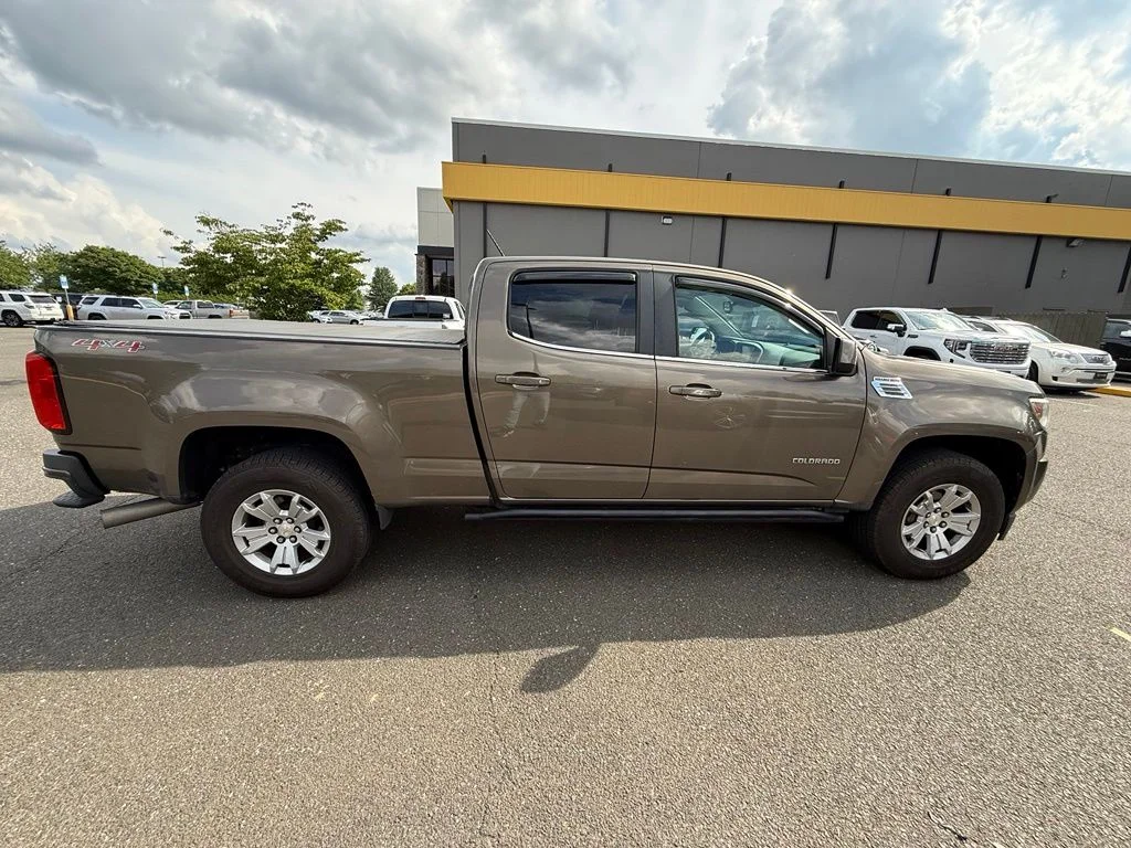 Used 2016 Brown Chevrolet LT image 8