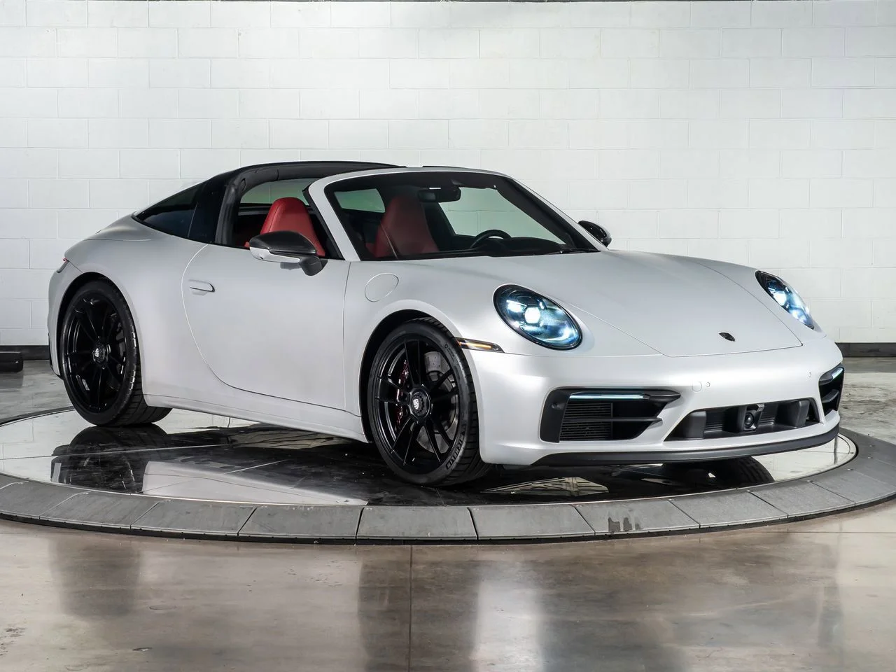Used 2024 Silver Porsche Targa 4 GTS image 7