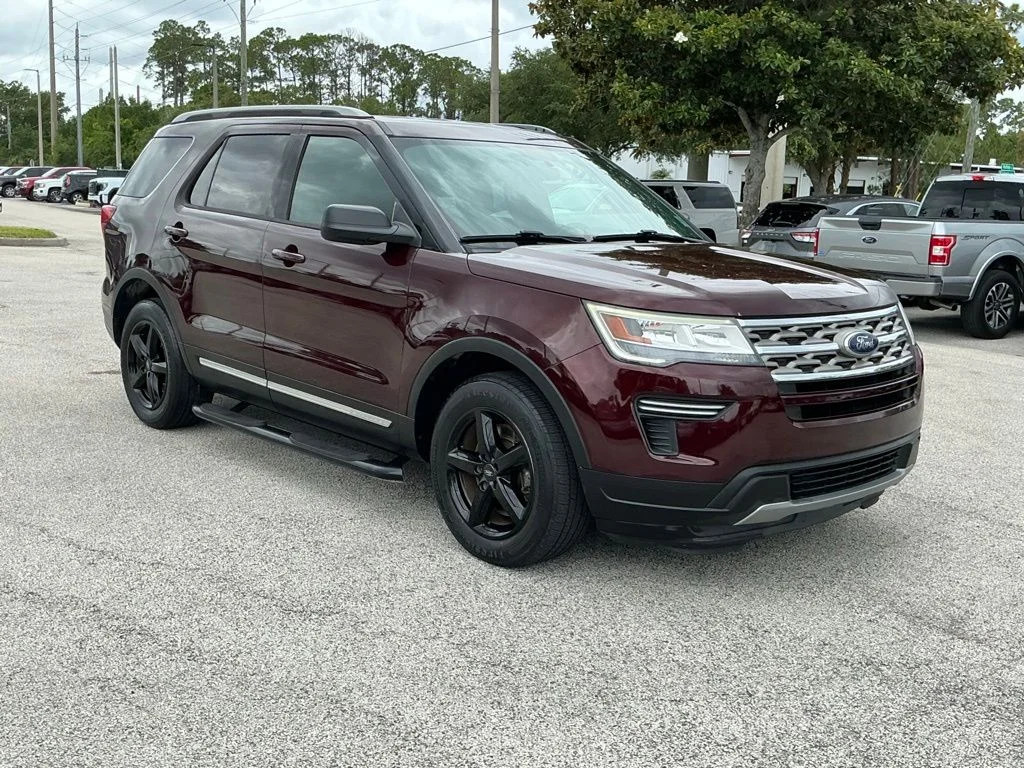 Used 2018 Red Ford XLT image 22