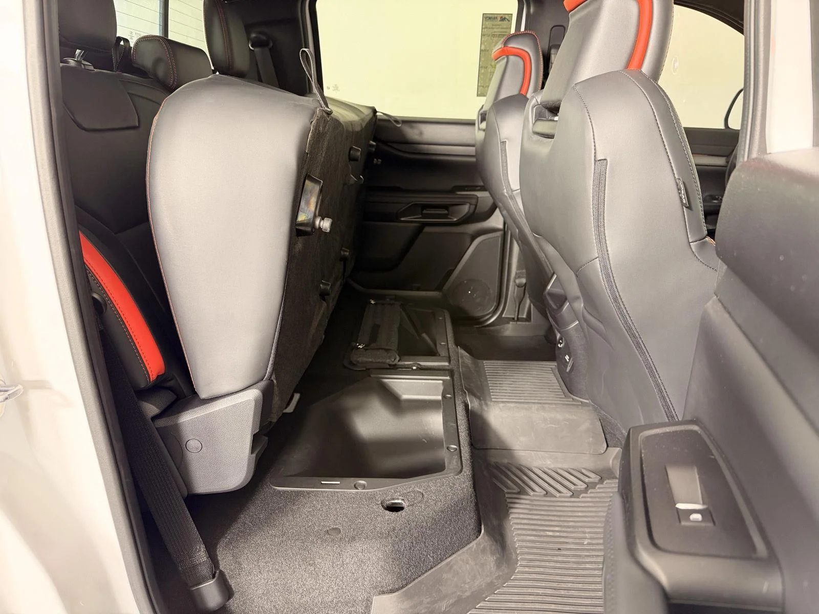 Used 2024 Oxford White Ford Raptor image 17
