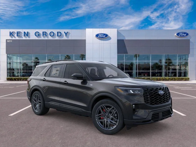 2026 Ford Explorer ST-LINE RWD's photo