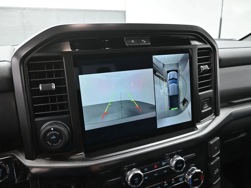 New 2026 Carbonized Gray Metallic Ford Lariat image 15