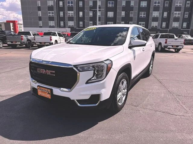 2024 GMC Terrain SLE AWD's photo