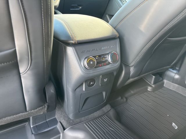New 2026 Space White Metallic Ford Tremor® image 33