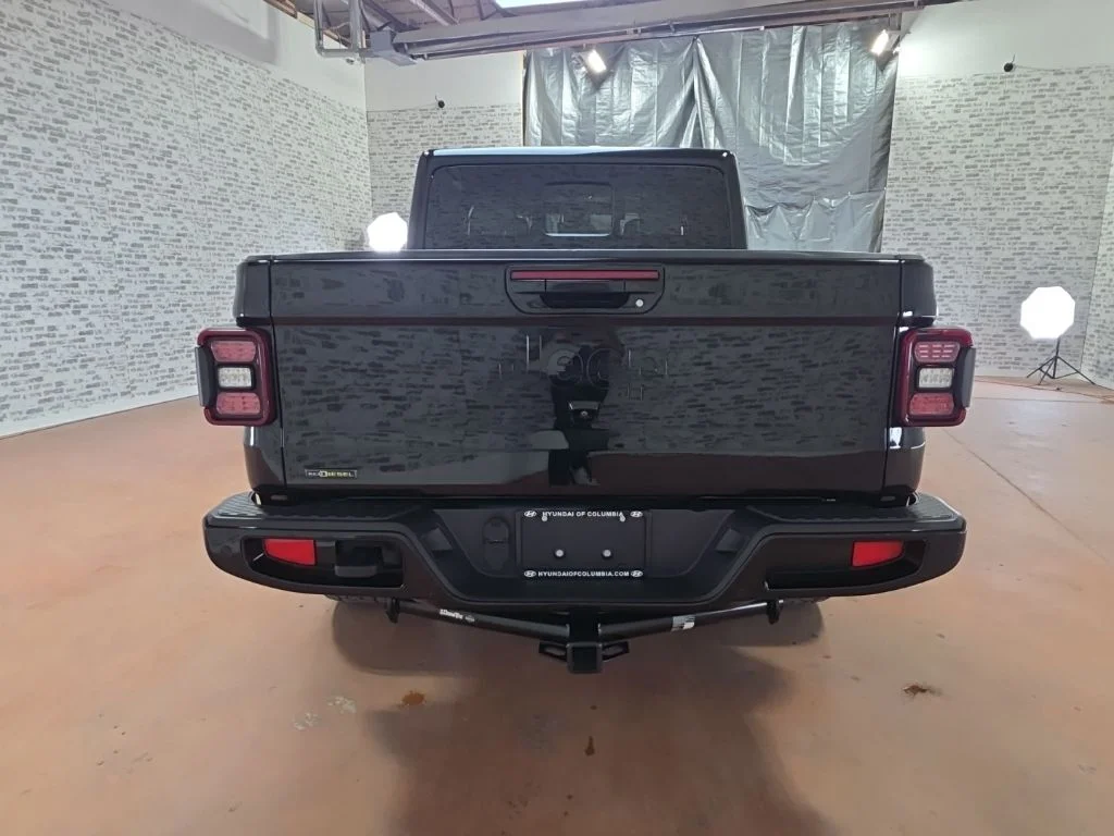 Used 2021 Black Jeep Overland image 5