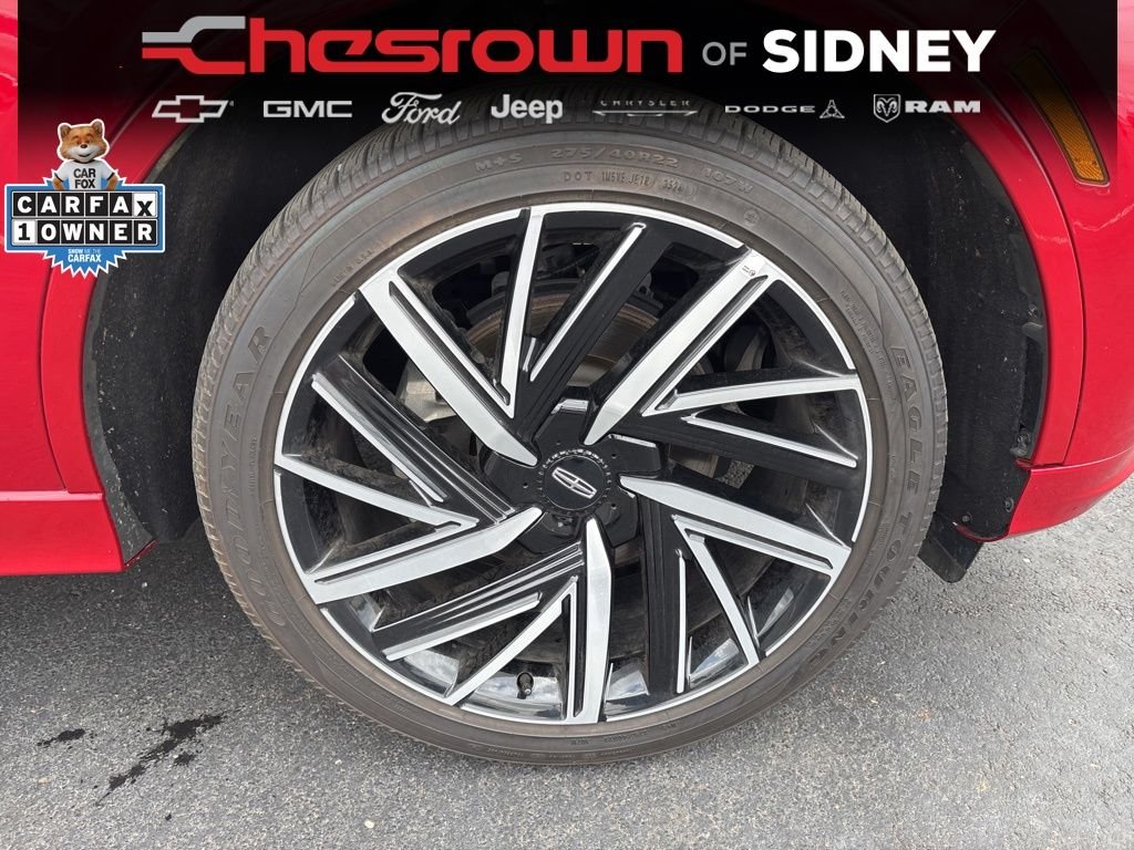 Used 2025 Red Lincoln Black Label image 12