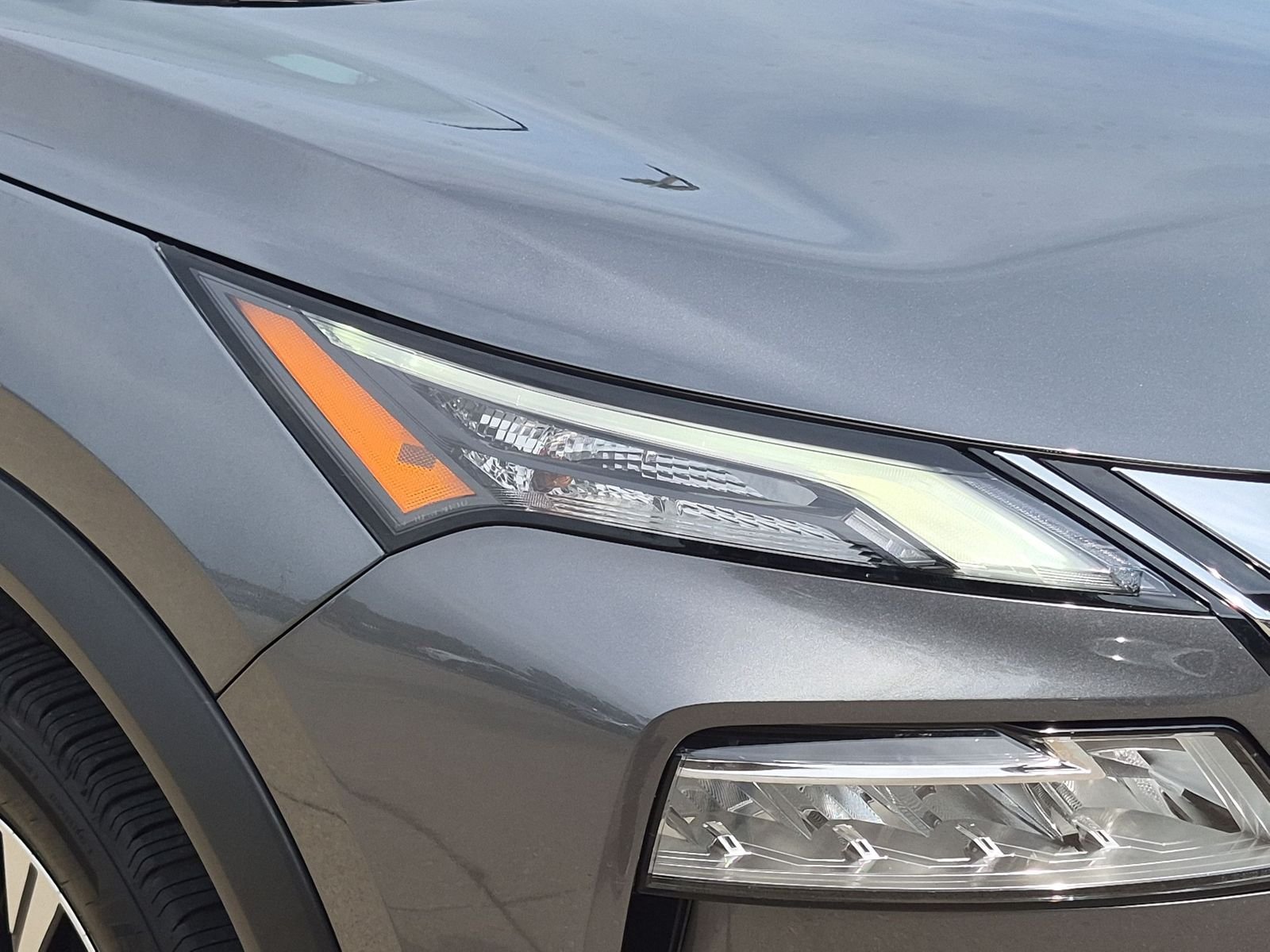Certified Used 2023 Gun Metallic Nissan SV image 35