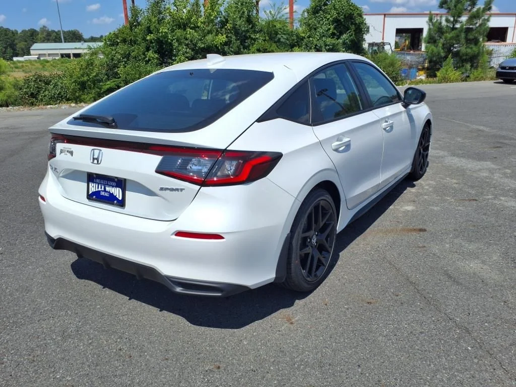 2025 Honda Civic Hatchback Sport - Photo 3